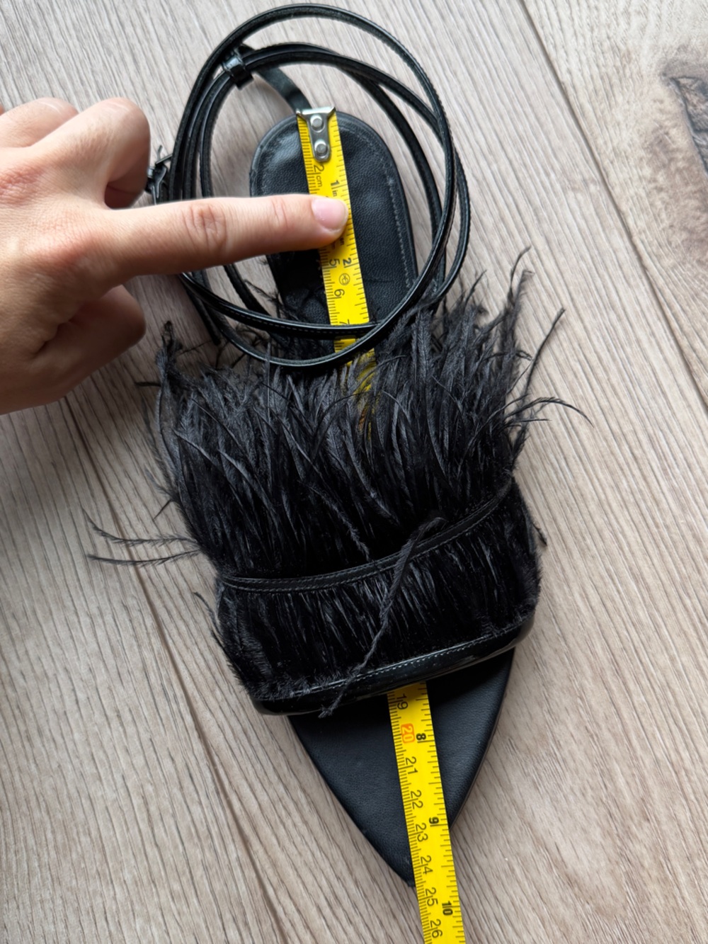 Saint Laurent Ostrich Black Feather-Trim Pointed sandals - Picture 14 of 17